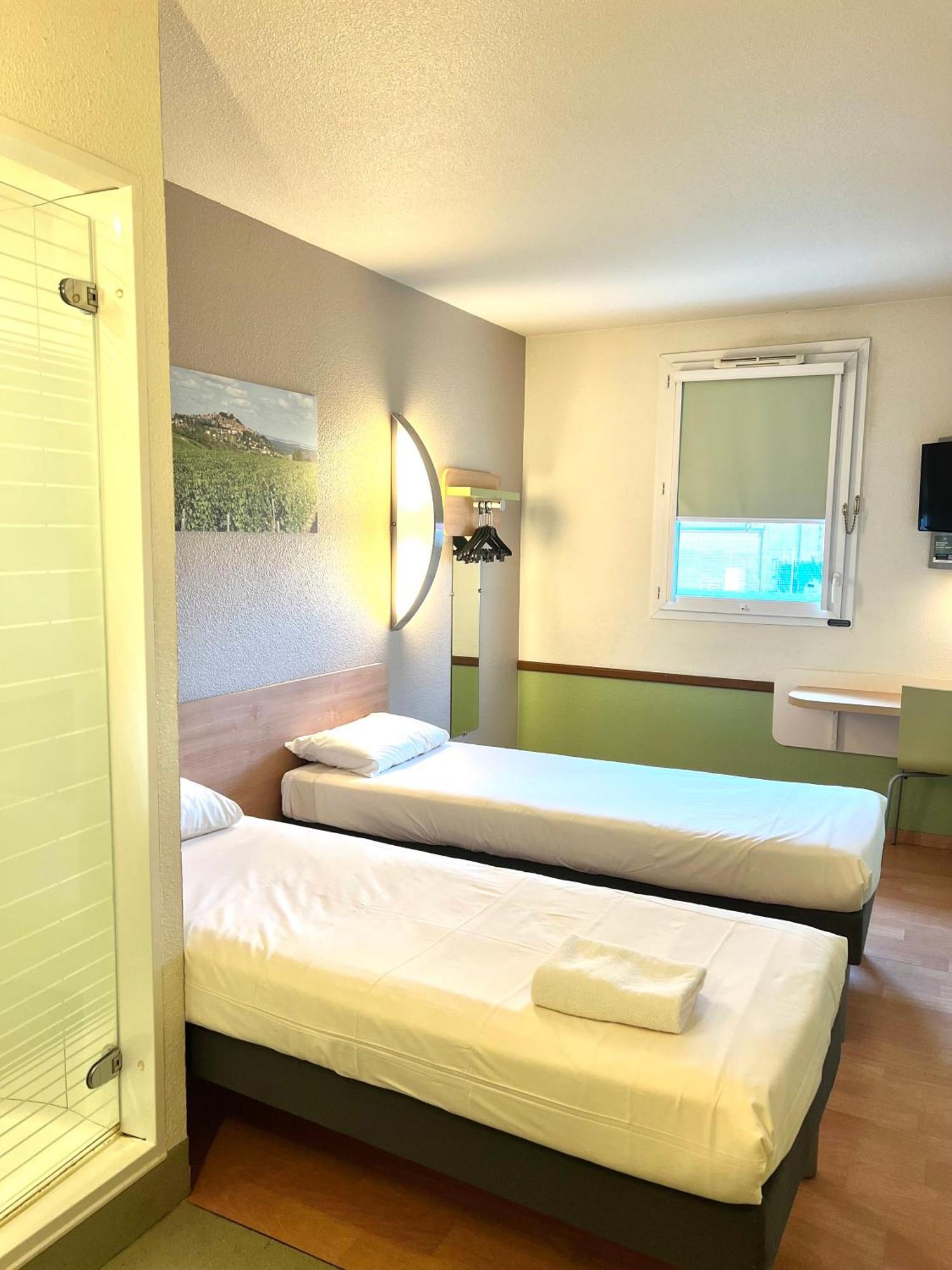 Hotel Ibis Budget Cosne Sur Loire Cosne-Cours-Sur-Loire Exterior foto